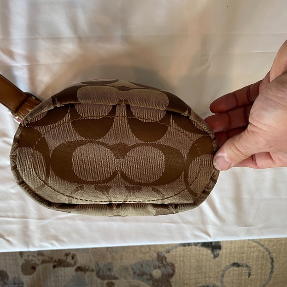 Coach brown and pink purse - Picture 2 of 9